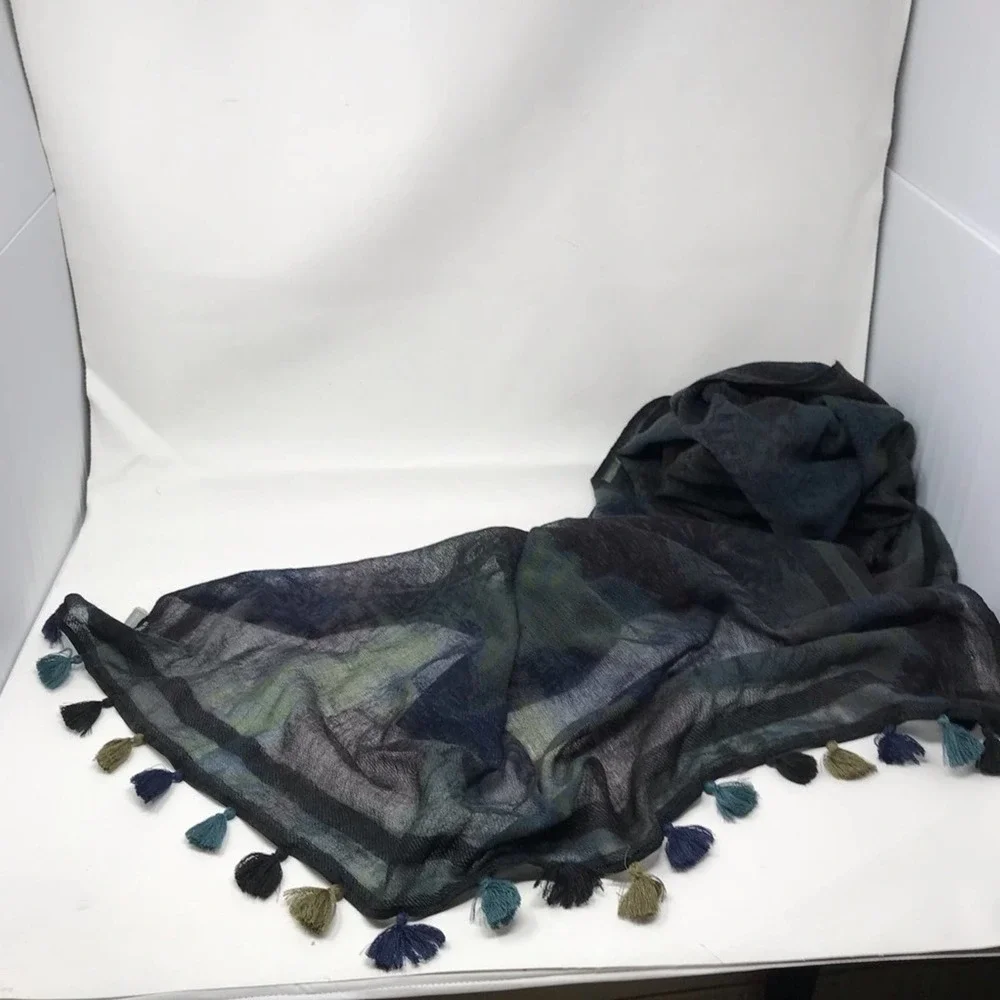 Amet & Ladour Scarf Sheer Green Black Print - Picture 7 of 8